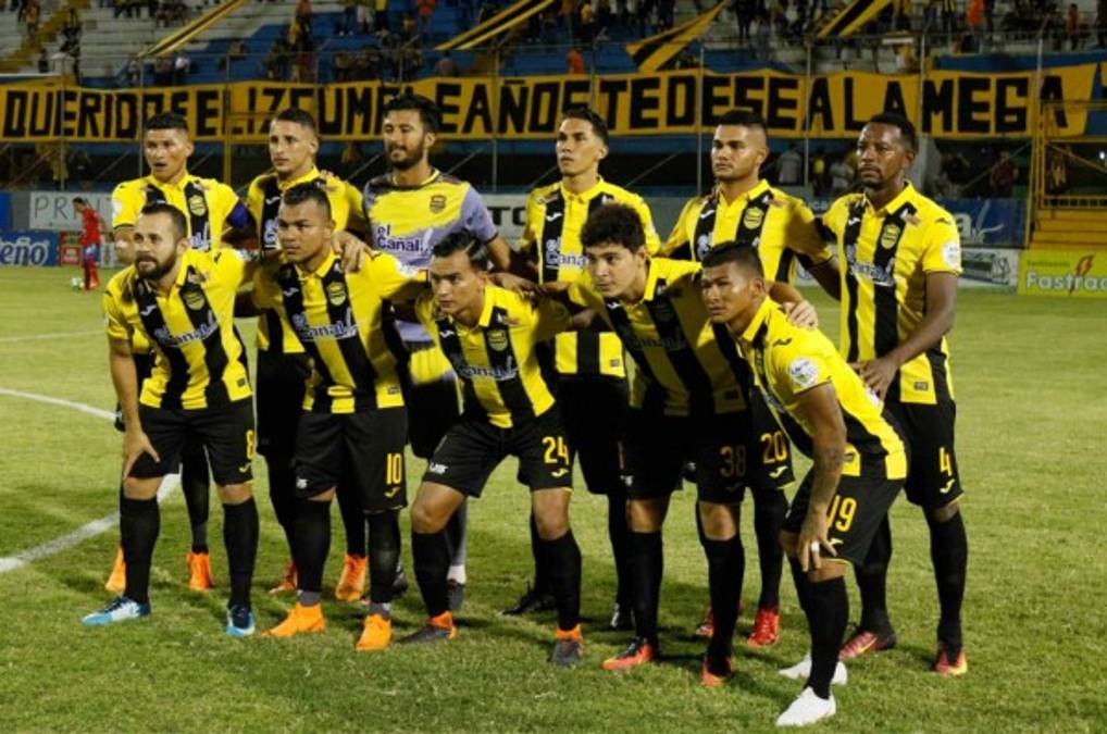 EN VIVO: Alineaciones de Real España y Tauro en Panamá