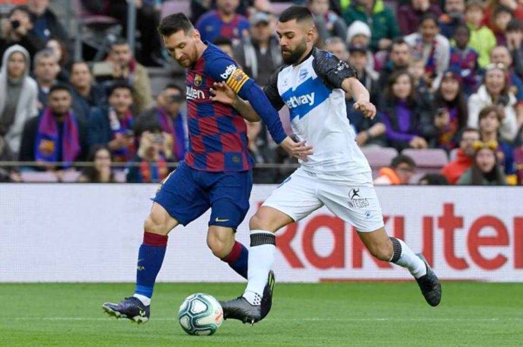¡Barcelona somete al Alavés con una goleada en el Camp Nou!