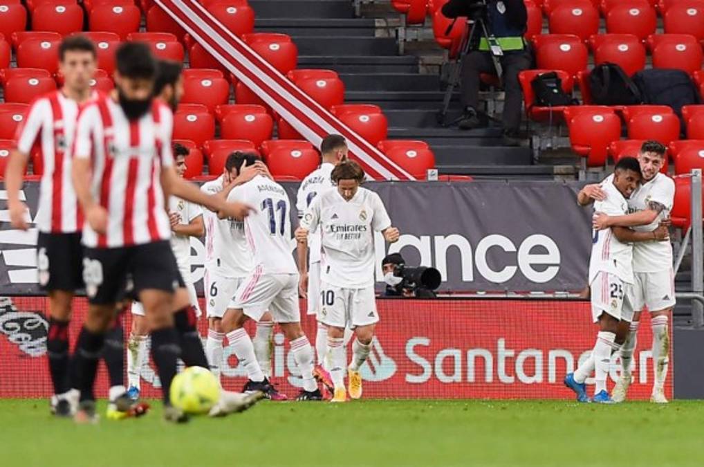 Real Madrid cumple contra el Athletic, Atlético remontó al Osasuna y Barcelona cae en casa