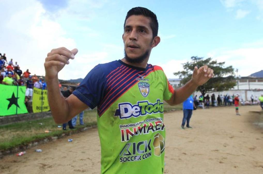 Juan Ramón Mejía: 'Ya hay fallecidos, no pensamos qué va a pasar en el fútbol, sino con nuestras vidas'