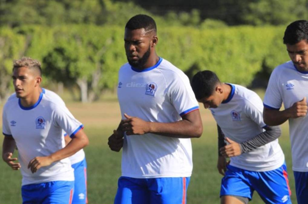 Los jugadores hondureños que Pedro Troglio considera que se adaptarían al fútbol argentino