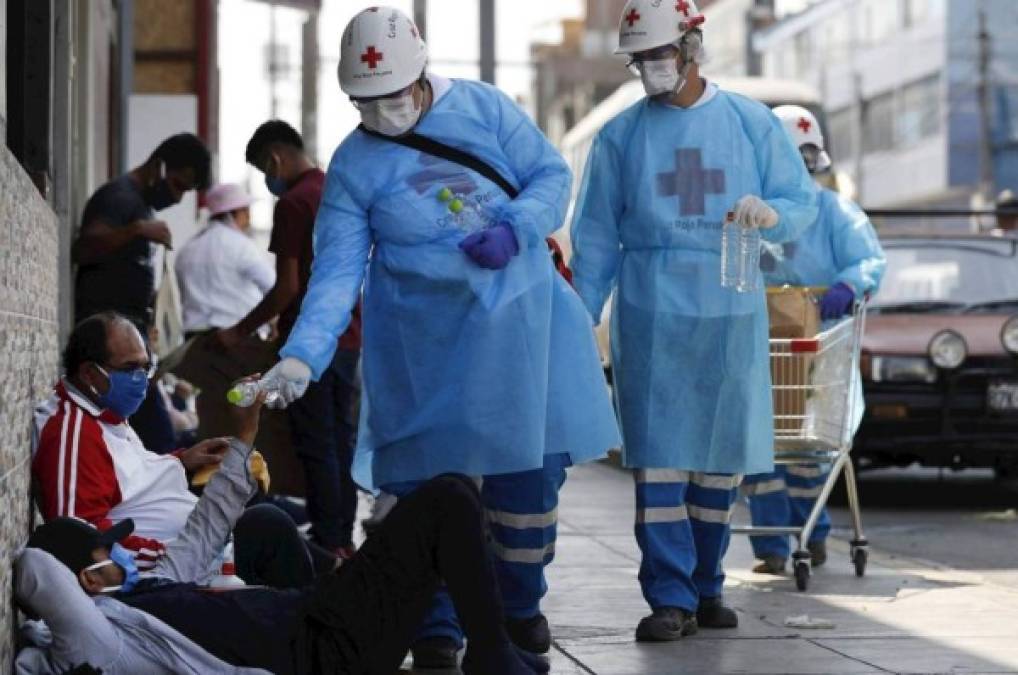 Coronavirus: Grupo evangélico inyecta un fármaco veterinario a miles de personas y el efecto es horroroso