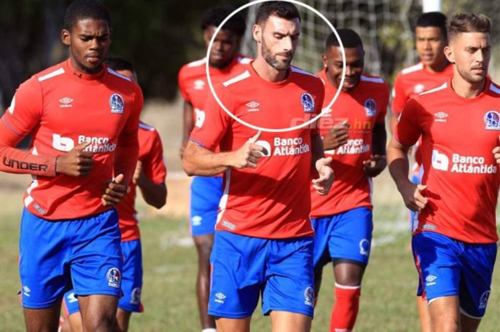 Olimpia hace oficial la salida del defensa argentino Martín Bonjour