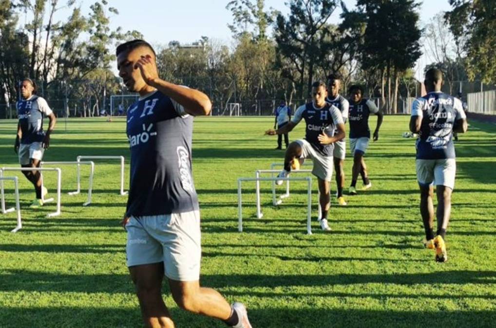 Honduras hizo su primer entreno en Guadalajara y buscará escribir su propia historia según Kervin Arriaga