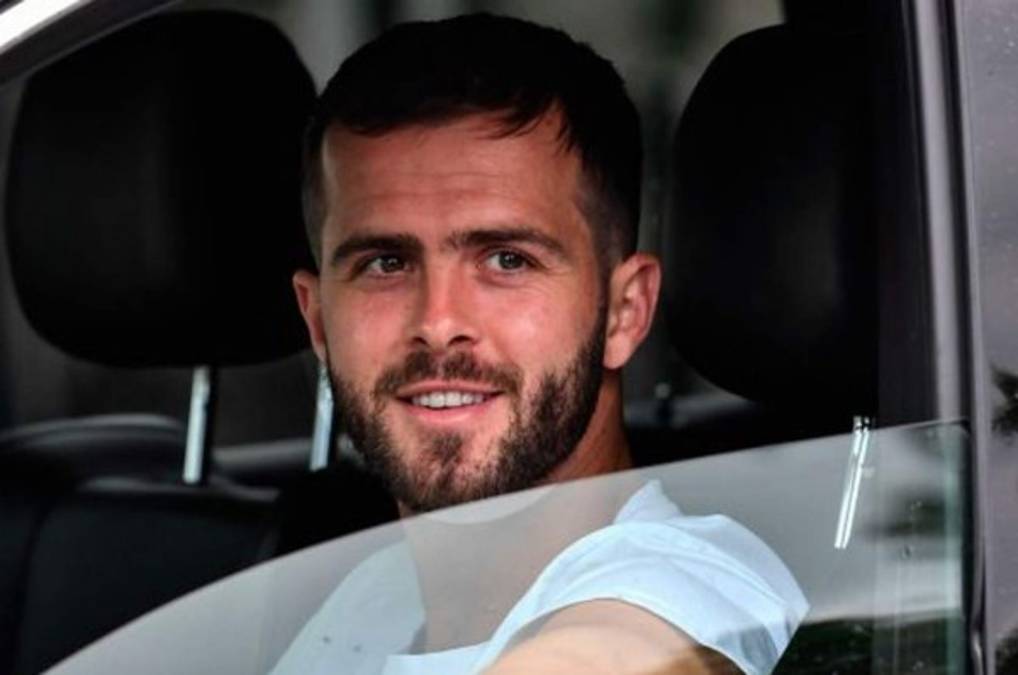 La primera entrevista de Pjanic tras fichar por el Barcelona: ''Se ha cumplido un sueño''