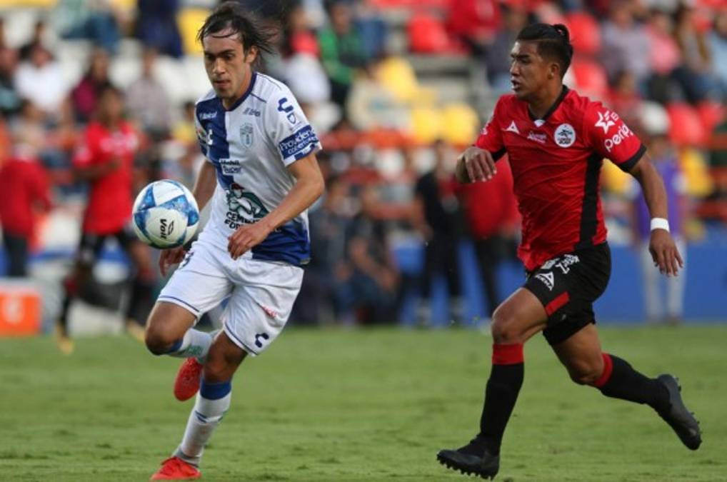 Michaell Chirinos regresa a la titularidad y Félix Crisanto sigue sin debutar con los Lobos BUAP