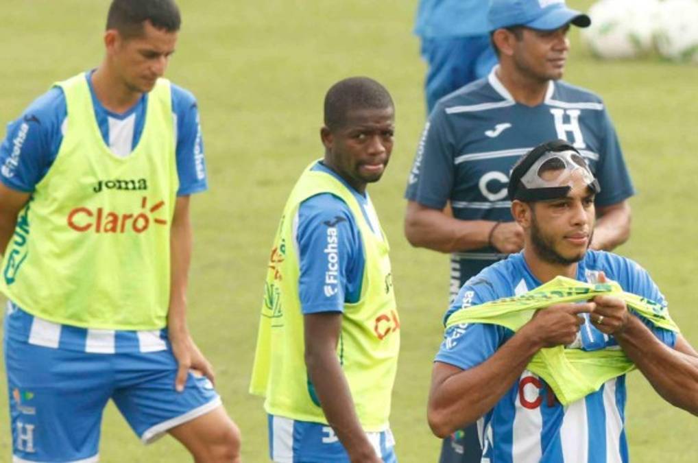 Pinto no deja ver su 11 titular y Eddie Hernández trabaja a todo vapor