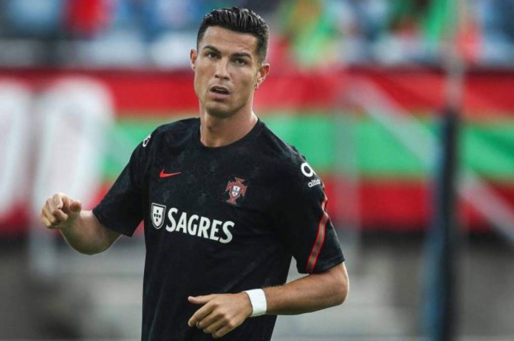 La Portugal de Cristiano tropieza ante Irlanda y complica su boleto a Qatar; España vence a Grecia y acaricia el Mundial