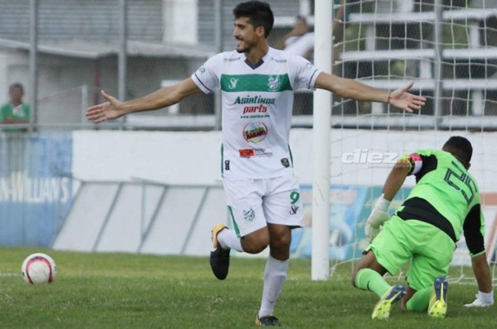 Platense anuncia la salida del delantero argentino Bruno Volpi