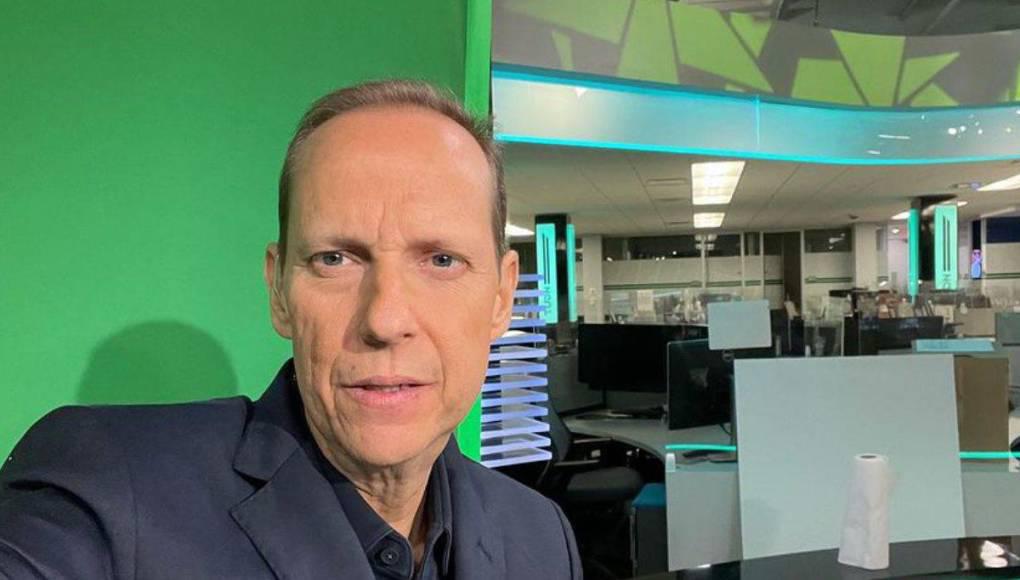 El motivo por el que Paco Villa se casó con su hermanastra: la curiosa historia de amor del relator que murió de cáncer