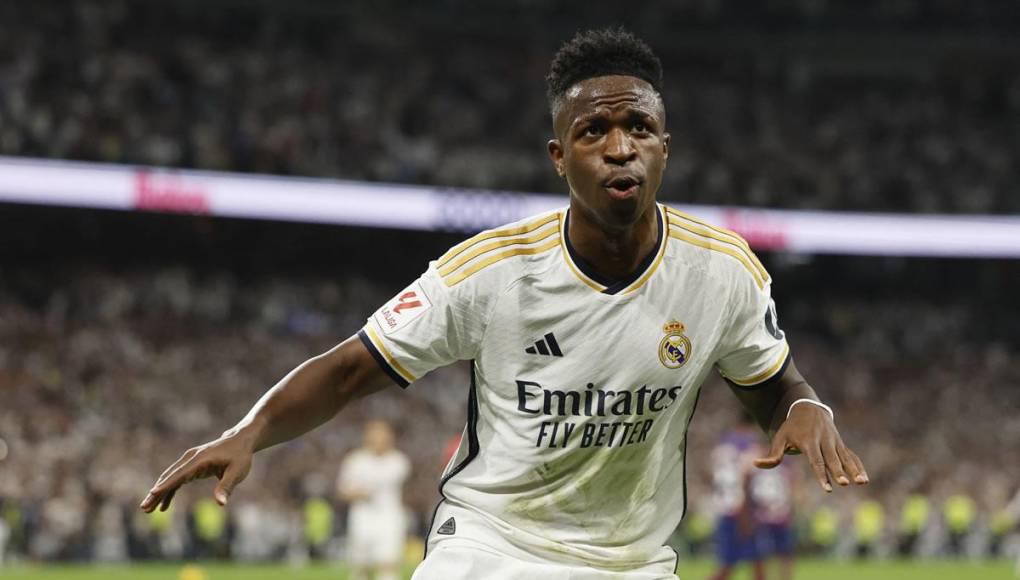 Los goles de Vinicius hacen efecto: la pasmosa cantante que envió mensaje tras su doblete al Bayern Múnich en Champions