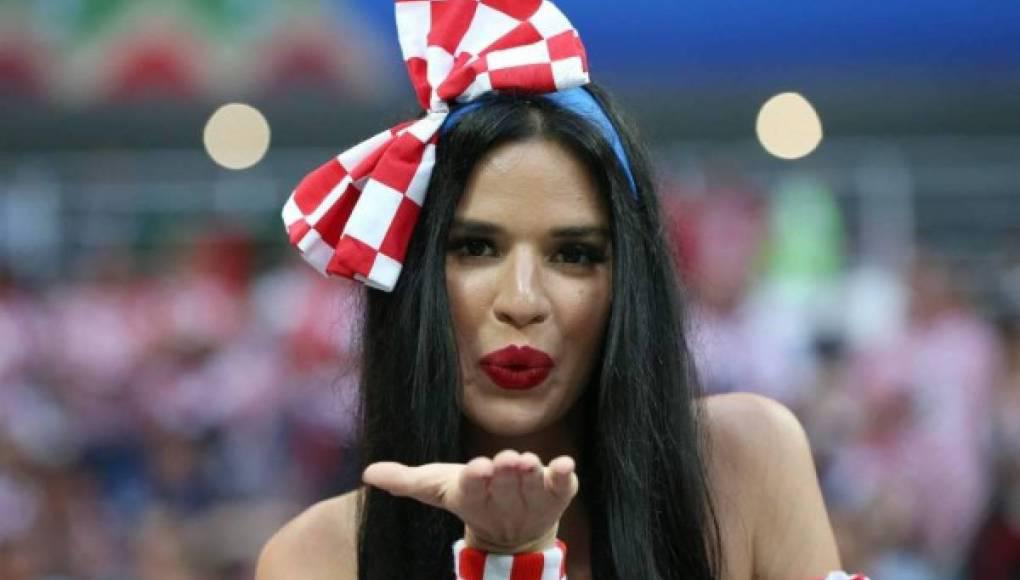 ¿La recuerdan? Infartante novia del Mundial 2022, Ivana Knöll, hace inesperado anuncio: “Estate preparada...”