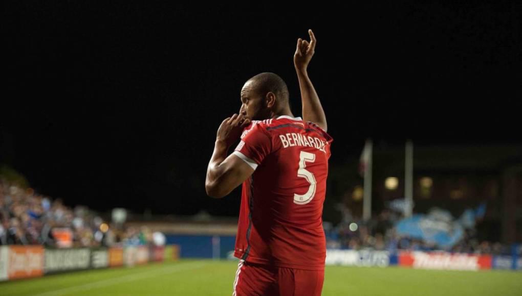 CDS Vida y su legado: ¡Los 20 grandes futbolistas de Honduras que formó el ahora desaparecido equipo de La Ceiba!