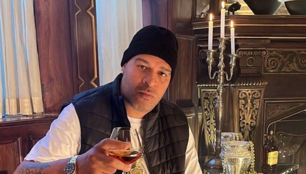 La razón por la que culpan a Adriano de polémica ruptura de la pareja más famosa de Brasil y la respuesta del goleador