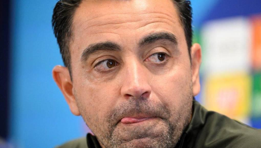 No quería a Xavi, pero tiene que soportar: las sorpresivas razones por las que el técnico sigue en Barcelona