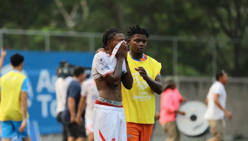 Conmoción por desaparición del CDS Vida: la prensa deportiva de Honduras señala al culpable y lo que pasará