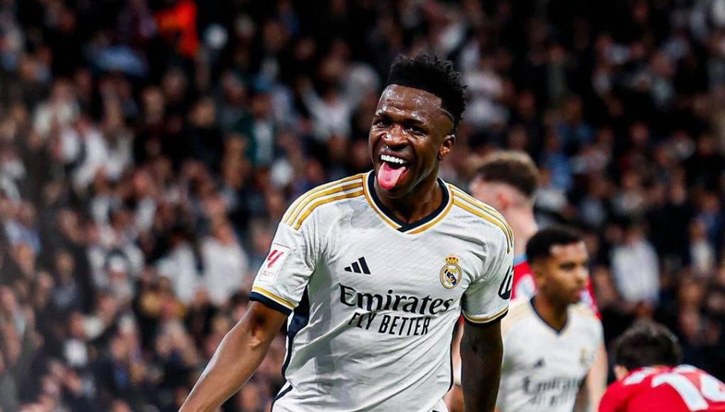 Vinicius Junior se ha enamorado de despampanante rubia y esta es la inesperada que tiene