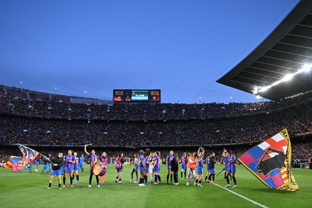 ¡Espectacular! Récord mundial de asistencia en el Camp Nou durante el Barcelona-Wolfsburgo de la Champions femenina