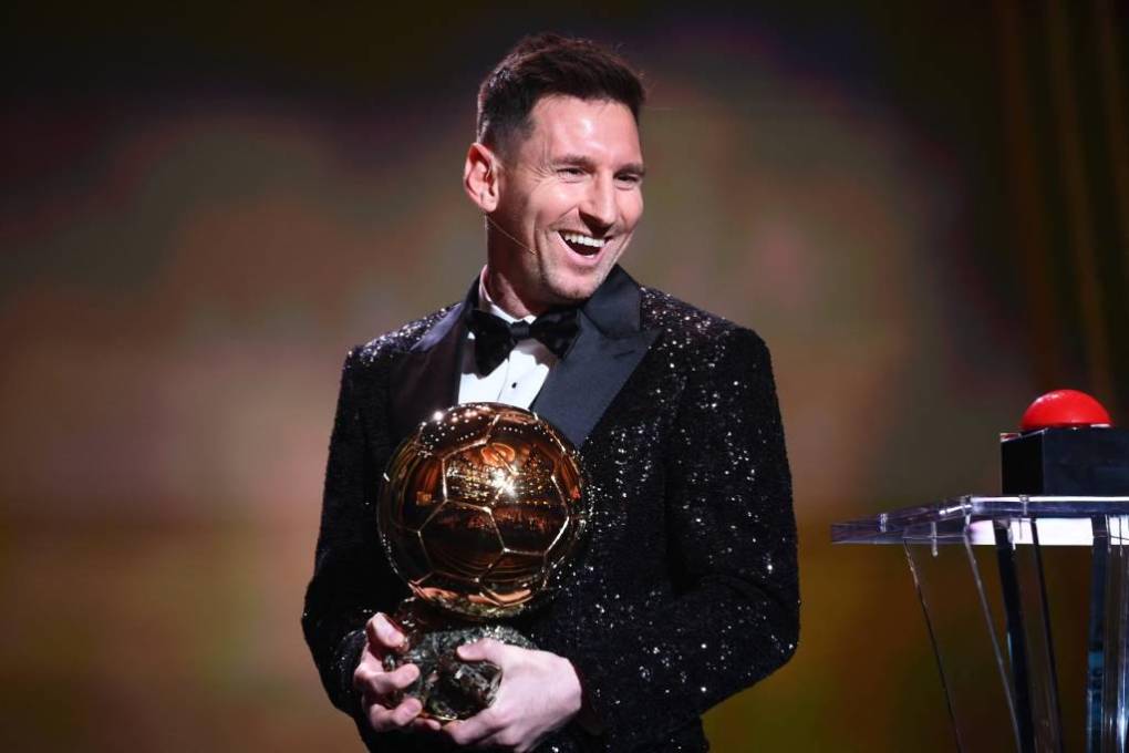 Con Messi y Cristiano Ronaldo en la cabeza: los ganadores históricos del Balón de Oro de fútbol masculino y femenino