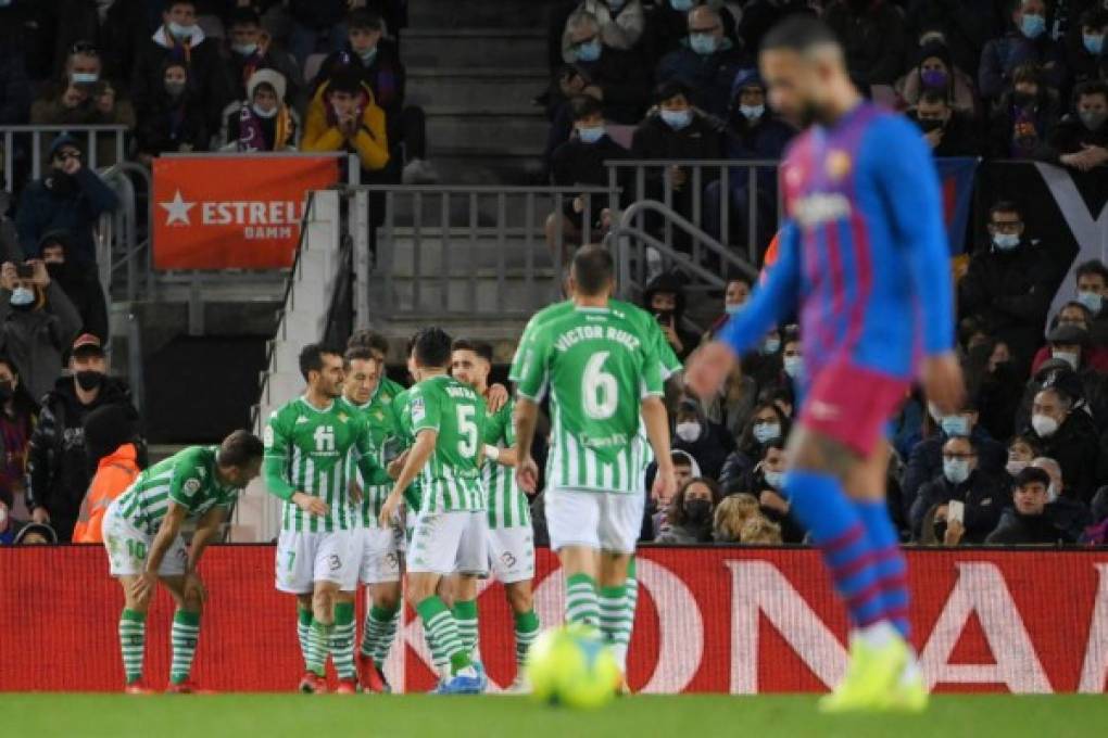 ¡Golpe definitivo! Barcelona pierde ante el Betis por primera vez en la era Xavi y se despide de la liga española