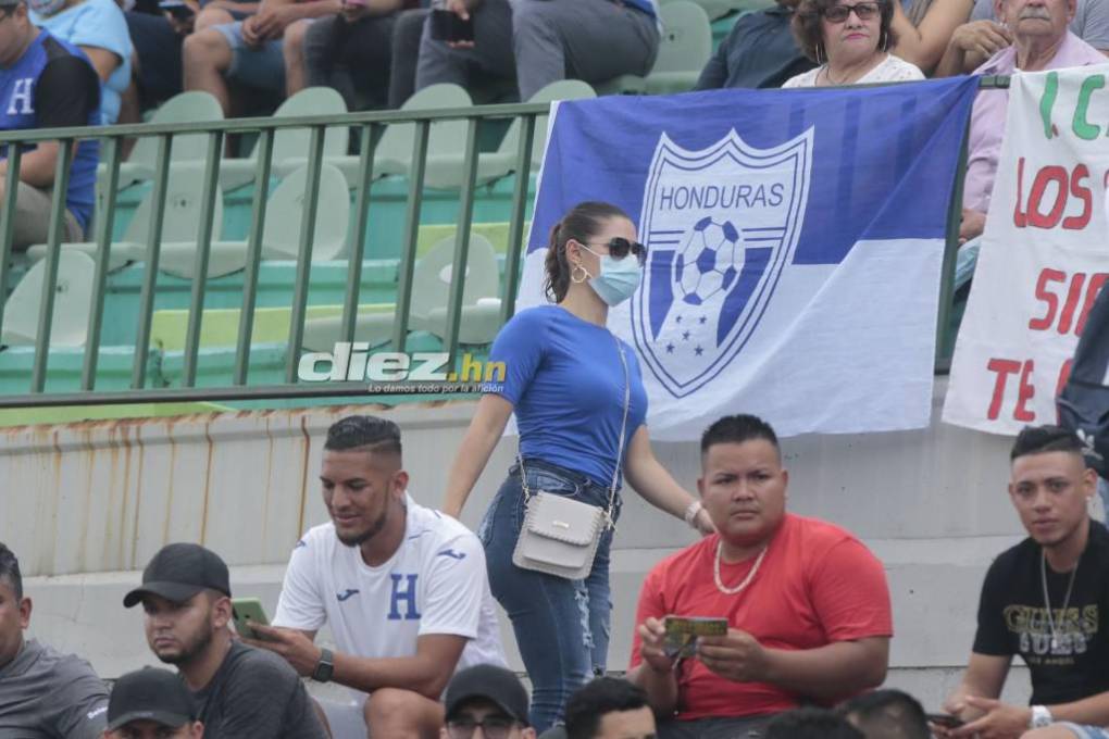 Las bellezas ticas en el Yankel, clasificación de Panamá y el llanto inconsolable de los futbolistas de Cuba