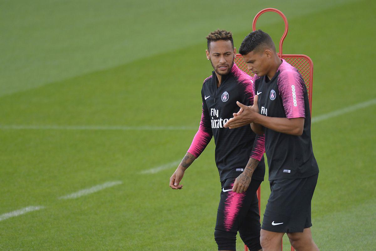 Neymar aconsejó a Thiago Silva en 2020 que lo mejor era irse del PSG y firmar por el Chelsea.