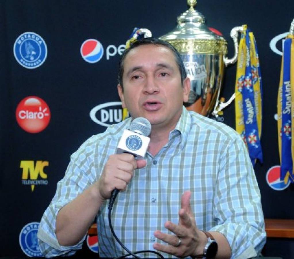 Mercado: Técnico del Mazatlán se refiere a Michaell Chirinos y Emilio Izaguirre sin contrato en Motagua
