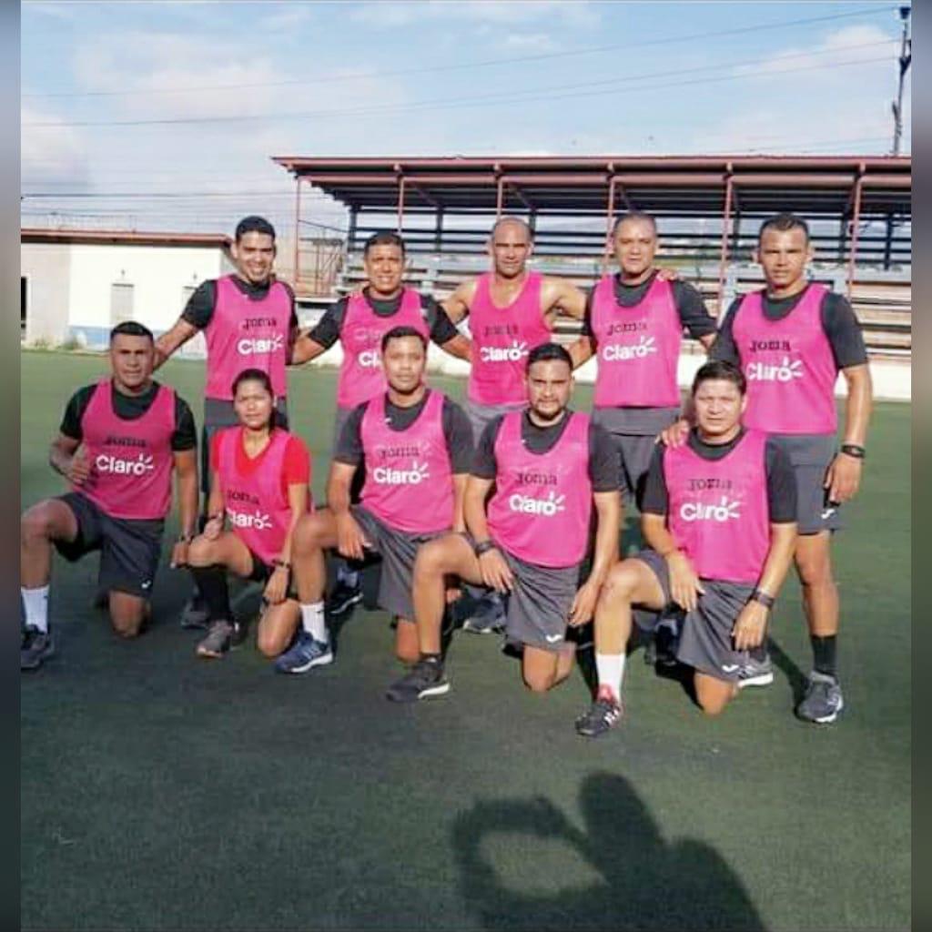 Merlin Soto, en junio, realizando las pruebas físicas para el Apertura 2022 de la Liga Nacional de Honduras.