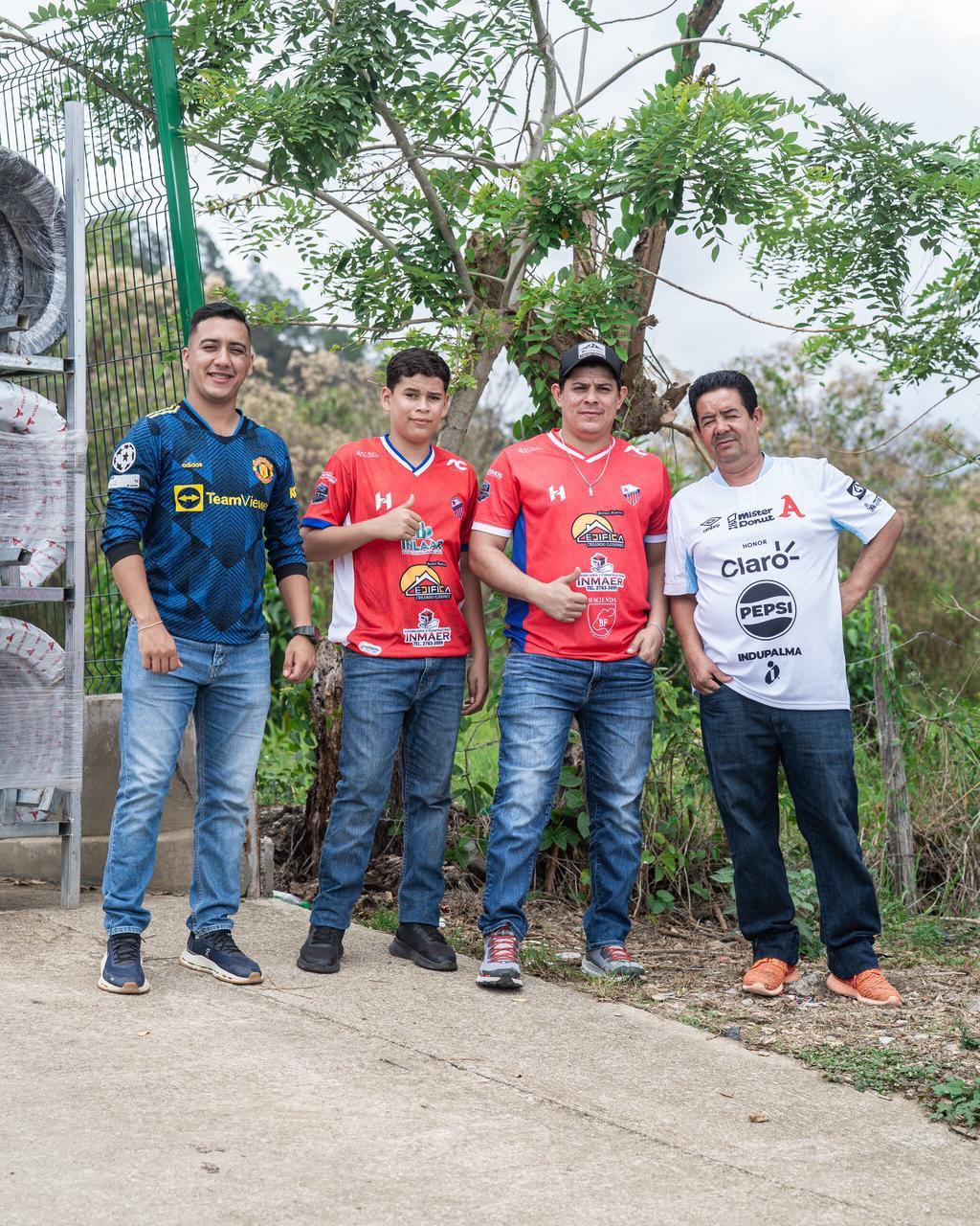 Final de Ascenso Hondupino-Estrella Roja causan locura en Trojes, El Paraíso