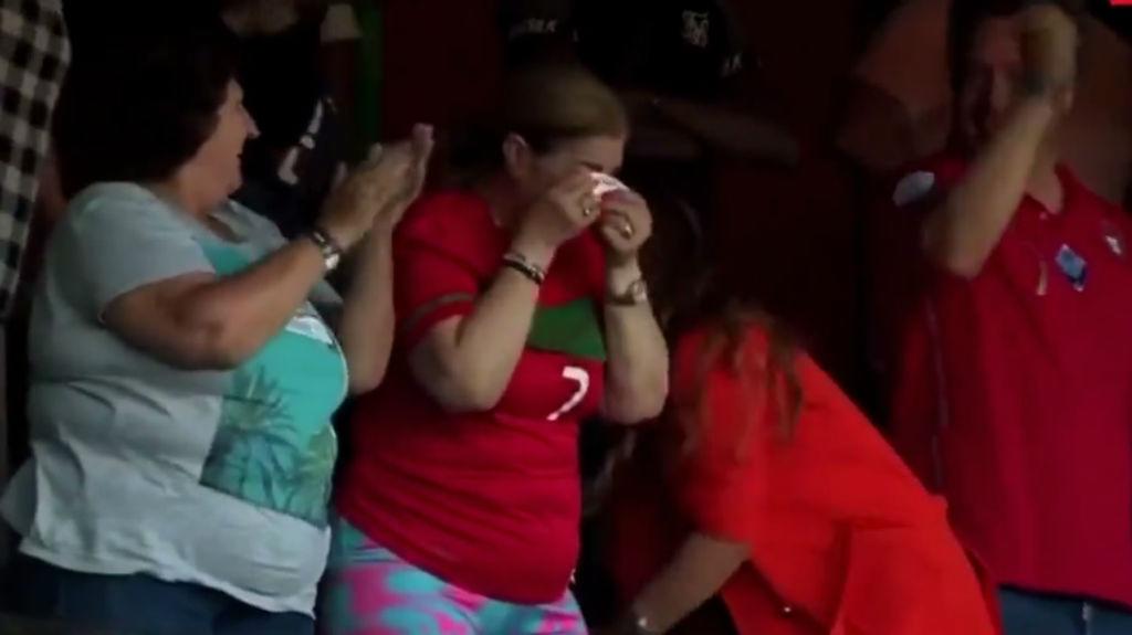 Fotos: Cristiano Ronaldo llega a 117 goles con Portugal gracias a su doblete y su mamá no pudo contener las lágrimas