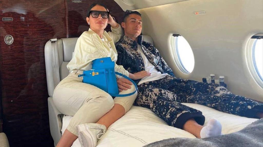 Cristiano Ronaldo pone a la venta su lujoso avión privado y revelan el motivo ¿Cuánto cuesta?