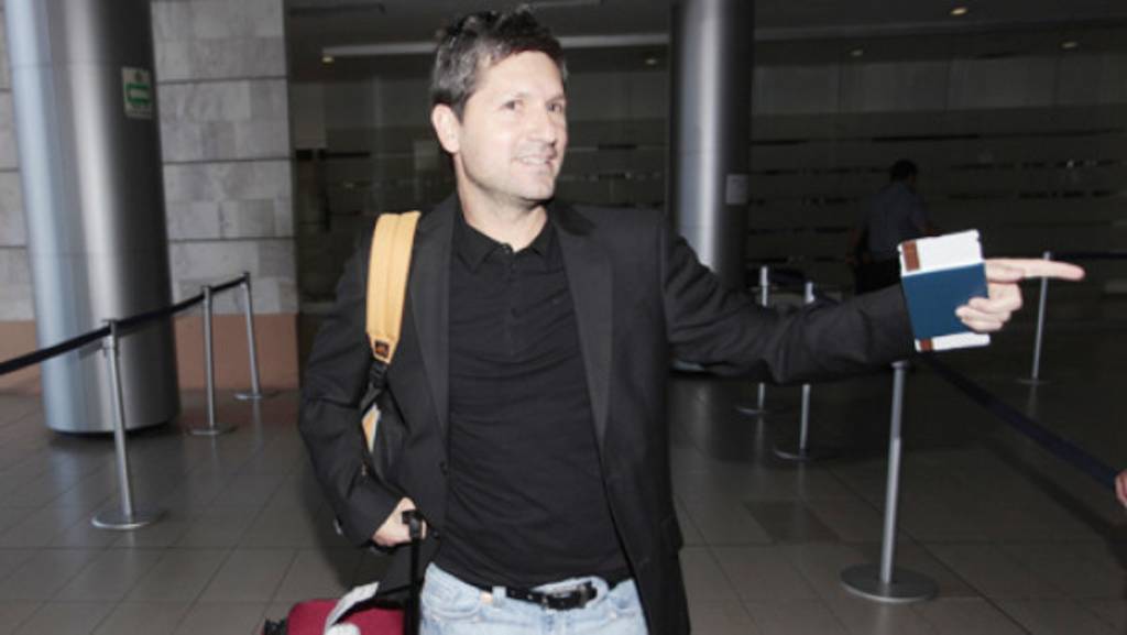 Alex Pineda llegó emocionado para jugar en la despedida del 'Matador'