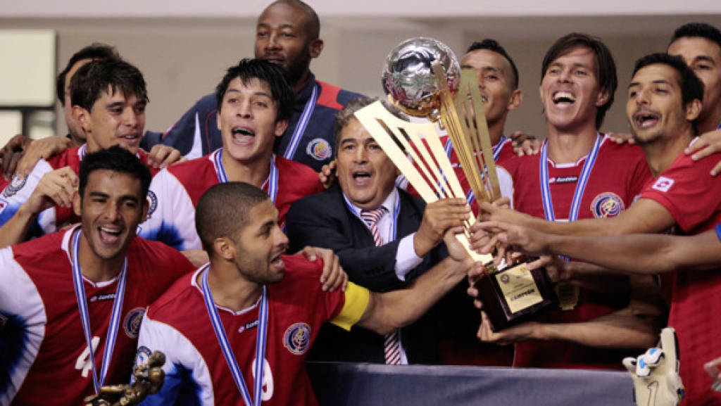 Costa Rica se baja a Honduras y es campeón