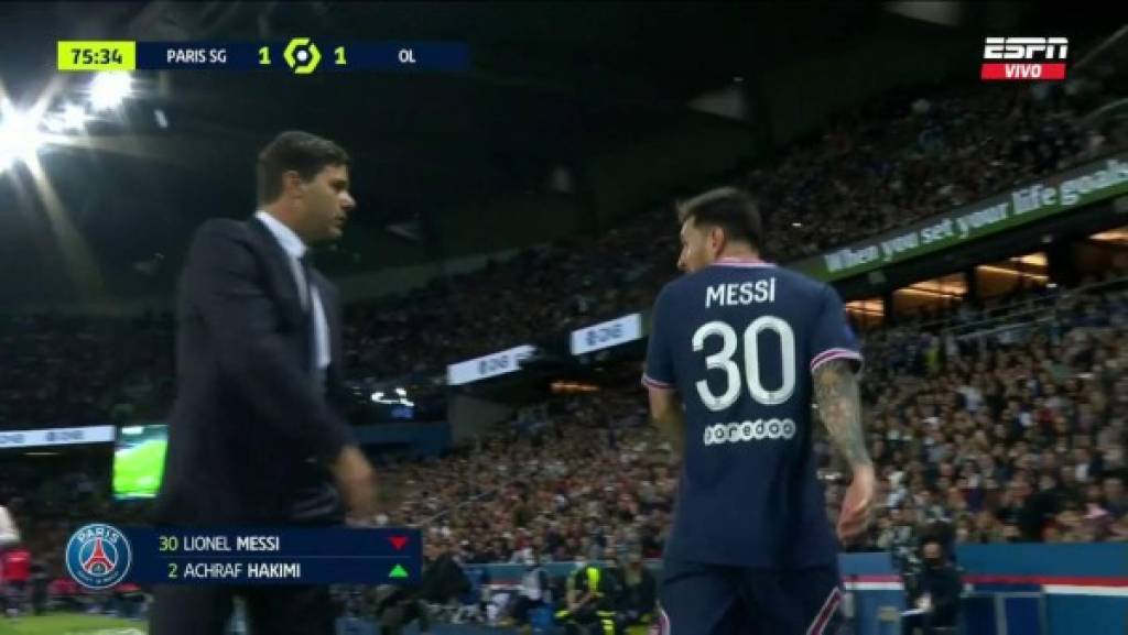 La polémica de Messi con PSG: se enoja con Pochettino tras sustituirle y le niega el saludo en su retiro