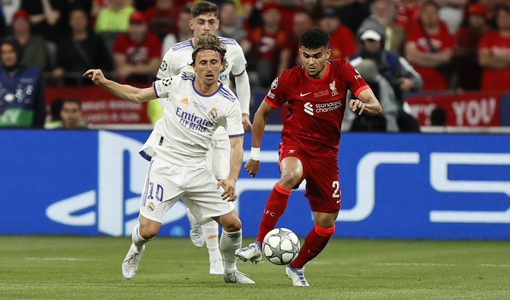 Mbappé es superado y sorpresivo primer lugar: Así quedó la lista de los jugadores más caros del mundo