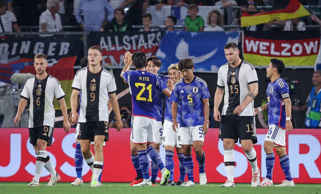 Volvería del retiro: los técnicos que maneja Alemania para reemplazar al despedido Hansi Flick