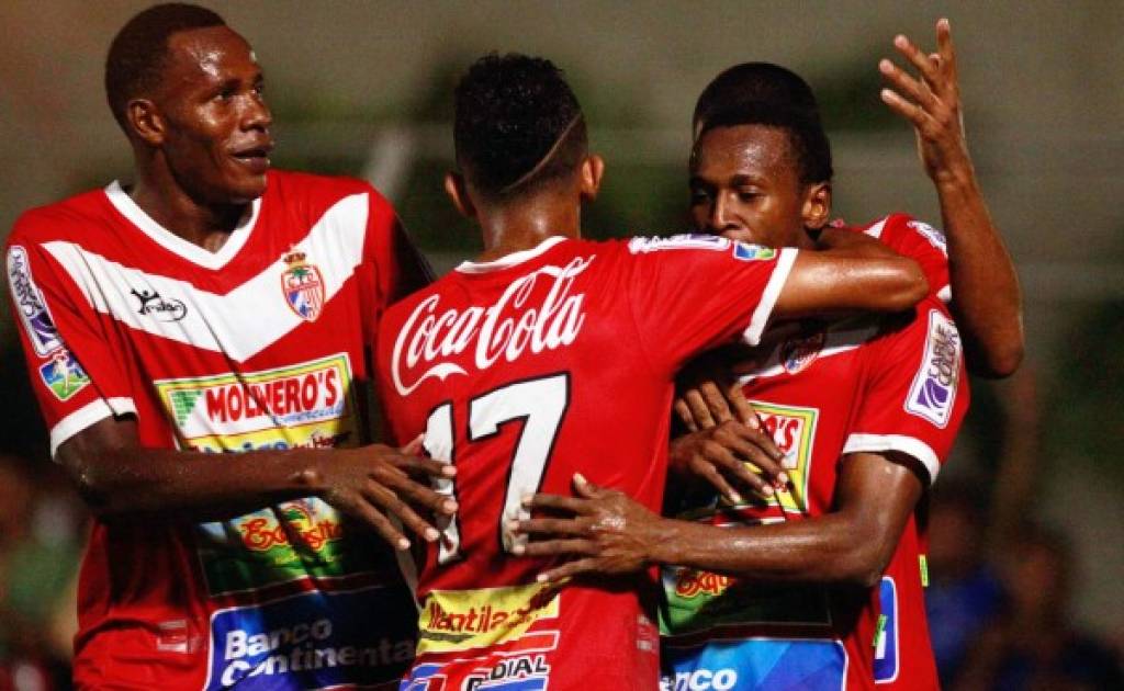 Real Sociedad clasifica a semifinal pese a perder con el Honduras