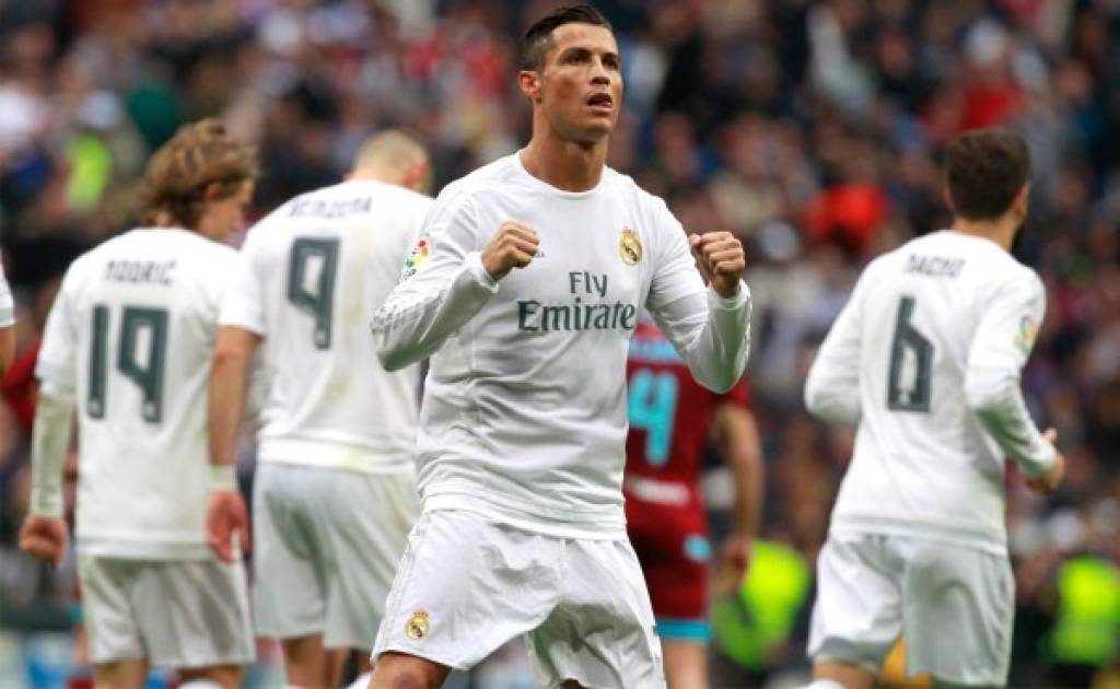 Real Madrid despide el 2015 con triunfo ante Real Sociedad en casa
