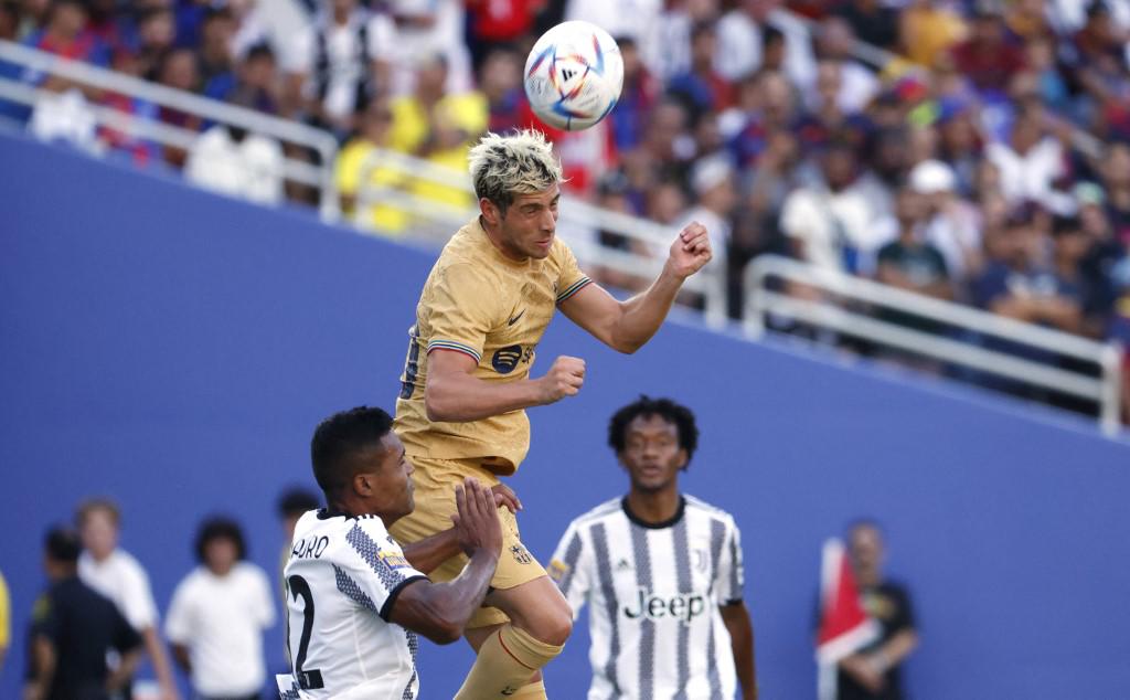 Salen a la luz los tremendos salarios de los jugadores del Barcelona: Sorpresa en el primer lugar y esto gana Lewandowski