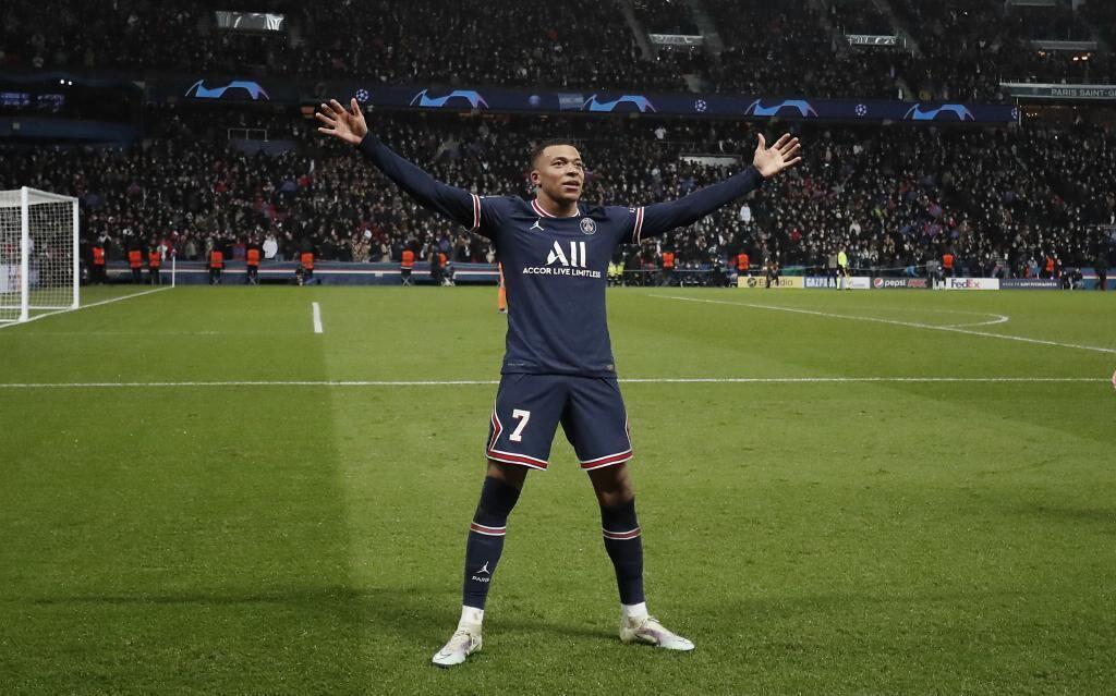 Mbappé es superado y sorpresivo primer lugar: Así quedó la lista de los jugadores más caros del mundo