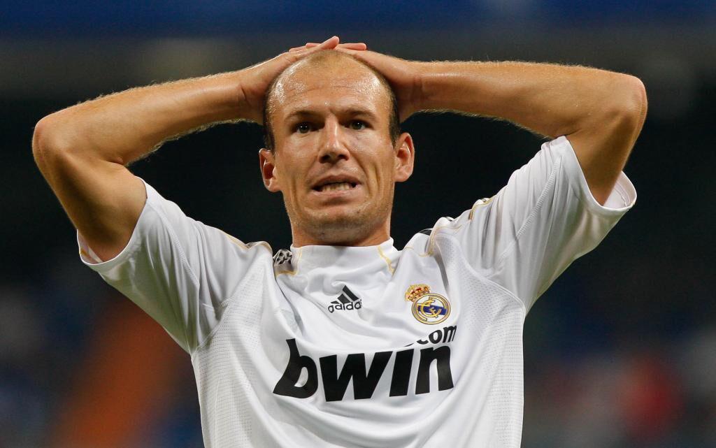 Bellingham se mete al top 3 y el que nadie quiere es el número uno: los fichajes más caros de la historia del Real Madrid