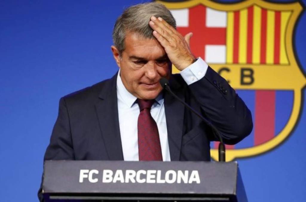 Polémica: Laporta no lo quiere más en el FC Barcelona y el futbolista 'explota' en redes sociales