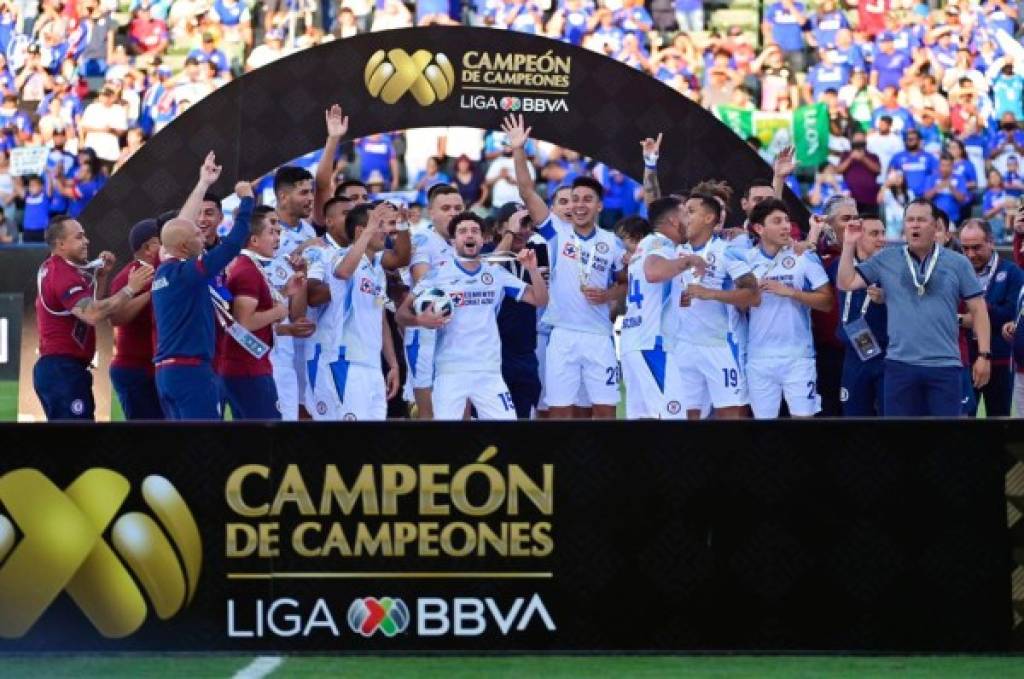 Cruz Azul se acostumbra a los títulos y se consagra con el Campeón de Campeones tras vencer a León