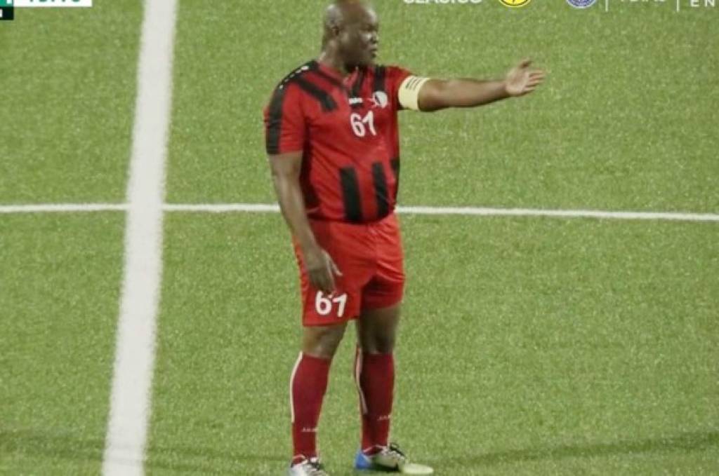 Vicepresidente de Surinam hizo historia jugando Liga Concacaf ante Olimpia, pero no podrá venir a Honduras
