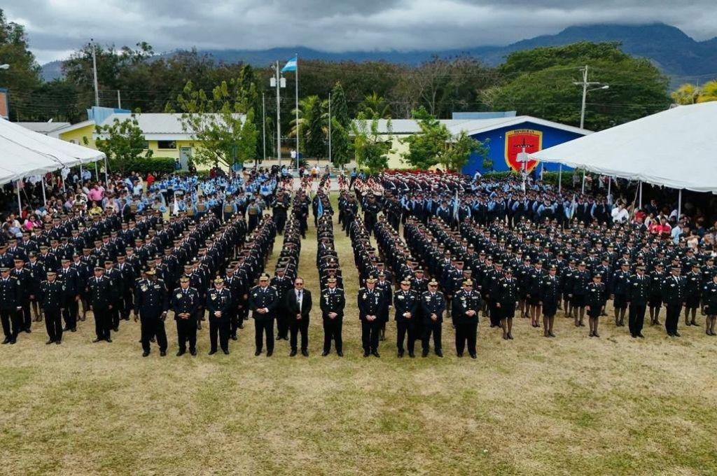 Ex jugador del Olimpia y capitán de Honduras se convierte en Policía Nacional: así es la nueva vida del defensor catracho