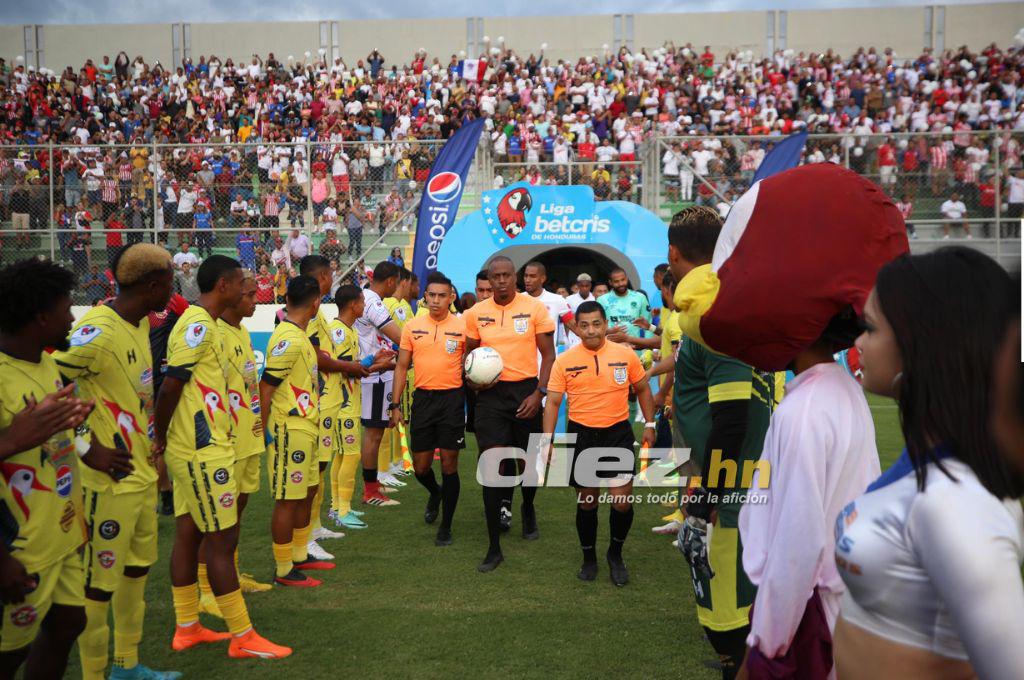 El festejo épico del ‘Chelito’, el enojo de Tilguath y la sorpresa en el Olimpia: La belleza femenina cautivo en Comayagua