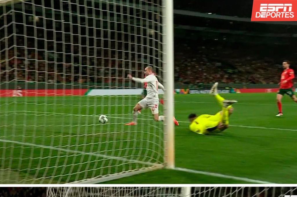 Cristiano Ronaldo devuelve la burla; Modric se encaró con Mbappé en la eliminación de Croacia y Pedri hizo magia con España