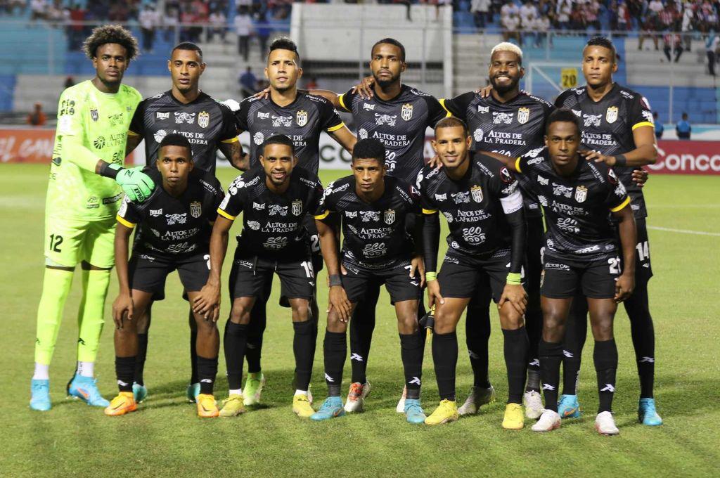 Así era Gilberto Hernández, futbolista panameño que fue asesinado: jugó en contra de Messi y Olimpia; su padre perdona a los asesinos