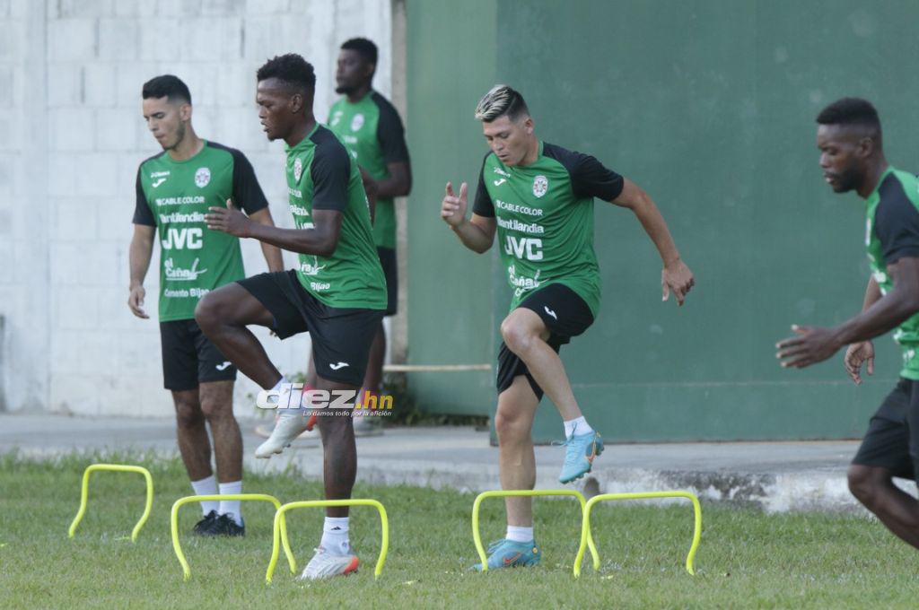 Así fue el primer día de Francisco Martínez en Marathón: El jugador que lo recibió, su dorsal y el saludo a toda la plantilla