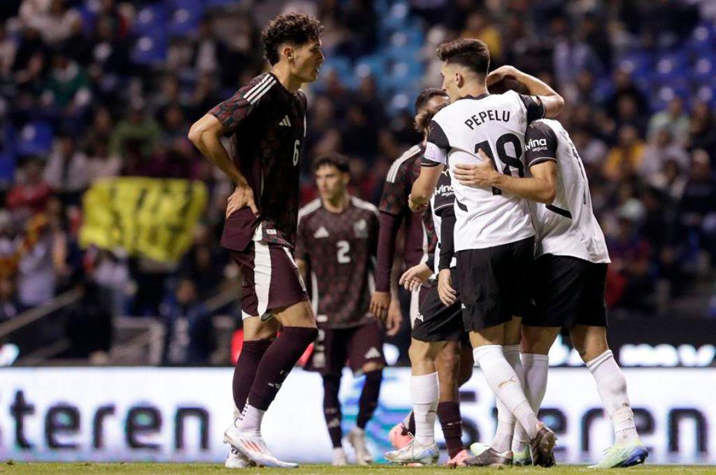 La selección de México de Javier Aguirre no pudo con los suplentes del Valencia de España y siguen las dudas